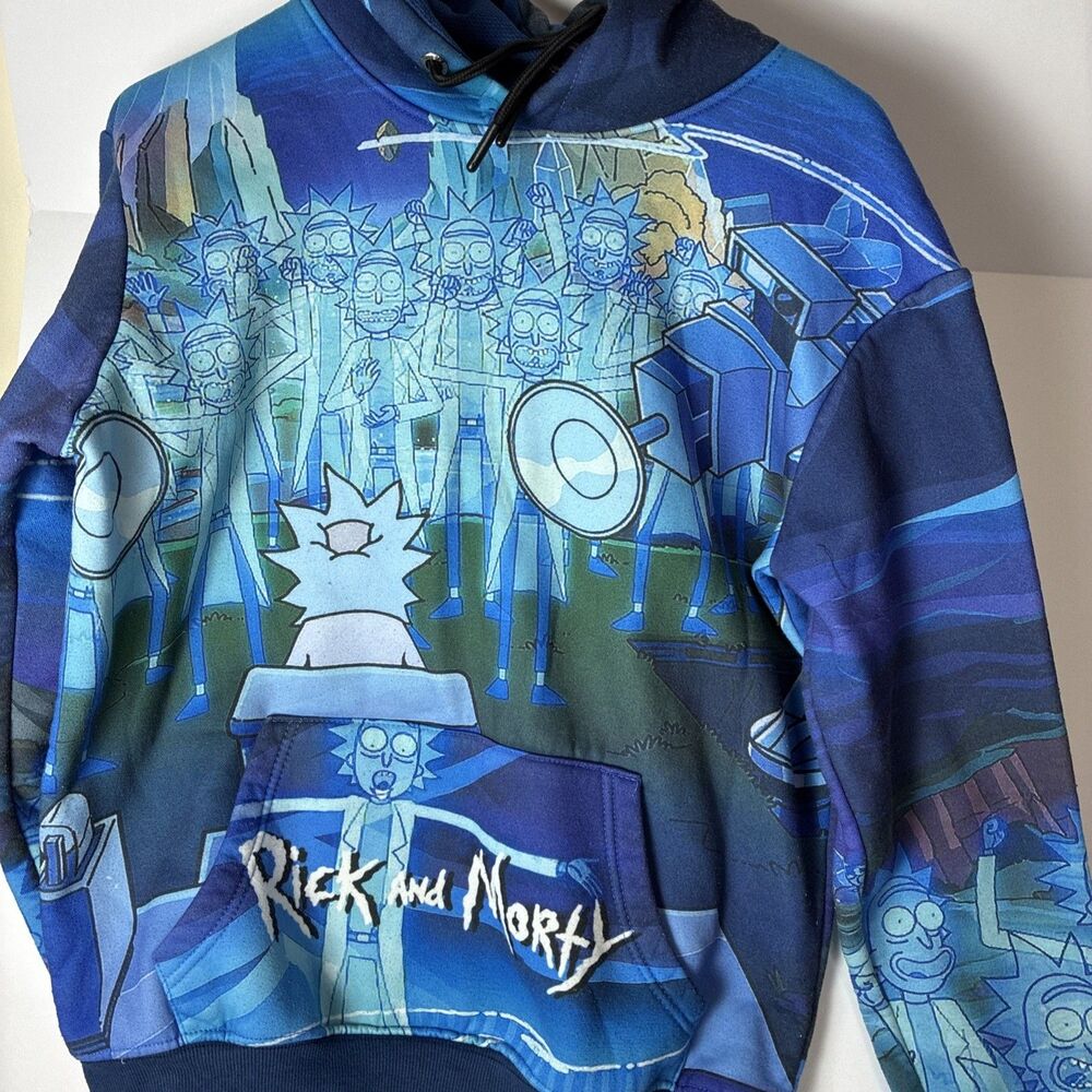 RICK AND MORTY MEMBERS ONLY HOODIE. Used ADULT SIZE S